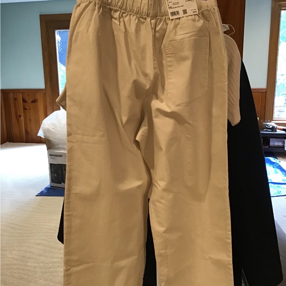 Uniqlo beige womens elastic waist casual pants